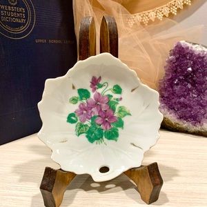 MIJ Leaf Shaped Purple Trinket Dish